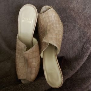 Pair of high heels  barely worn